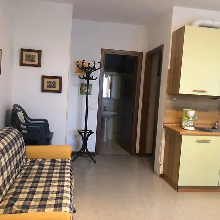 Casa Sara 公寓 Olzano